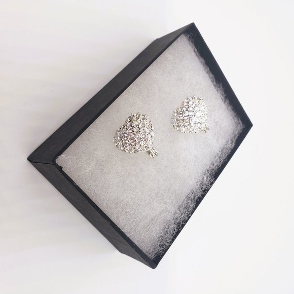 BEAUTIFUL!!! Clear Heart Clip-On Earrings - Picture 3 of 7